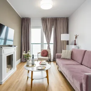 Modern Rataje By Renters Apartament